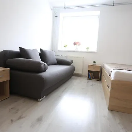 Relax Center Hostel Berente